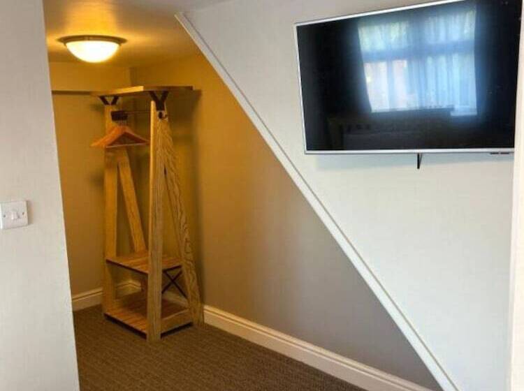 בית מלון כפרי Penwig