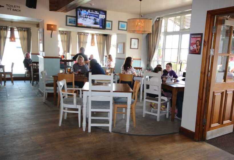 בית מלון כפרי Penwig