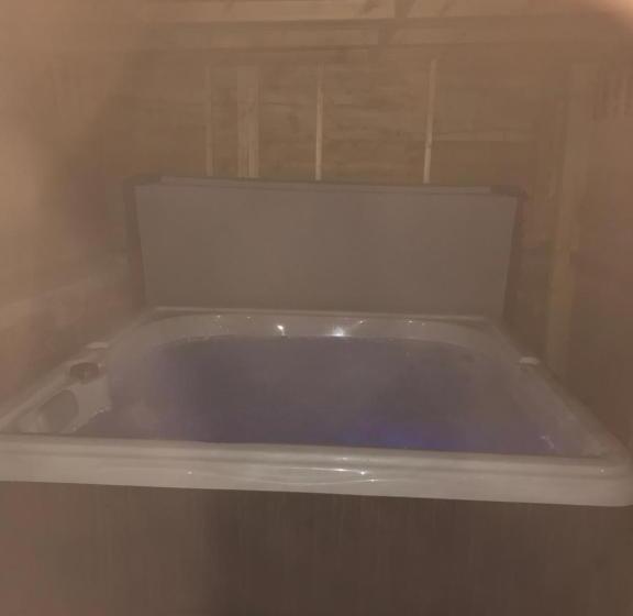 Отель Penybryn Cottages