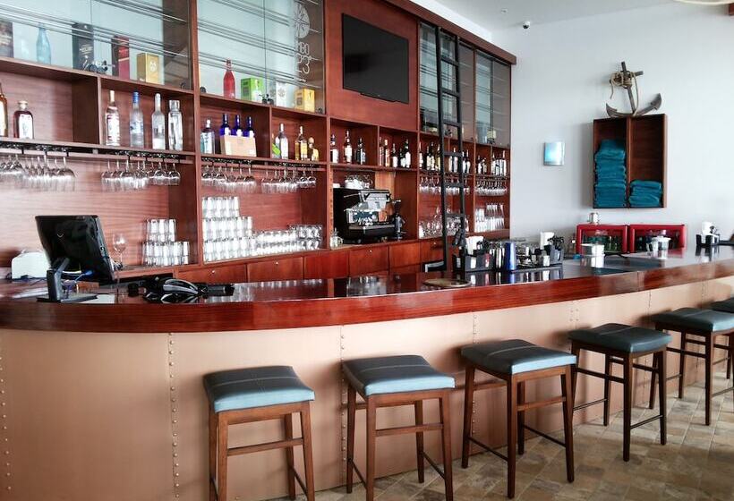 בית מלון כפרי Poseidon