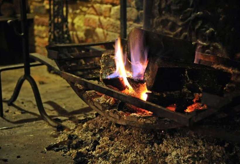 Отель Random Hall