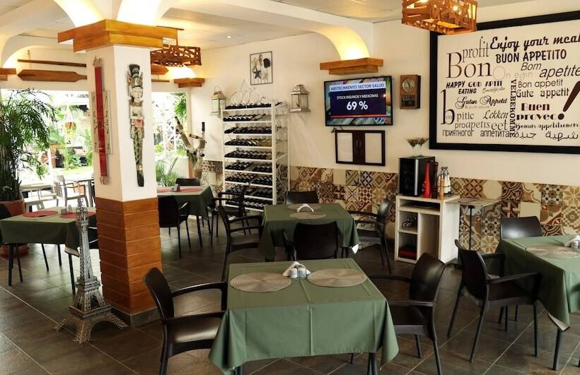 هتل Restaurante Ancora