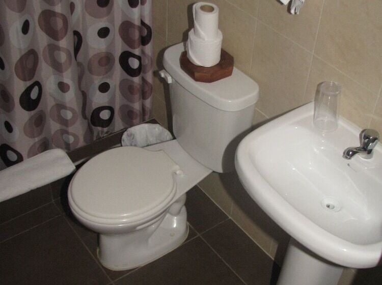 هتل Restaurante Ancora