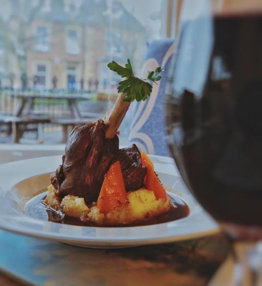 בית מלון כפרי Royal Mackintosh