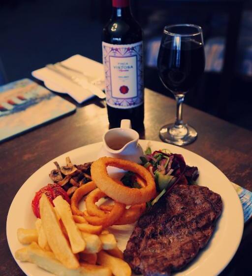 בית מלון כפרי Royal Mackintosh