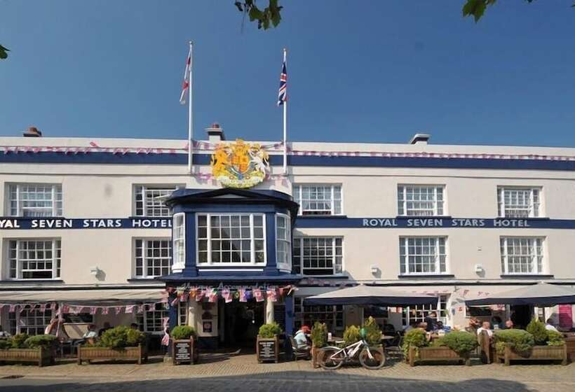 ホテル Royal Seven Stars