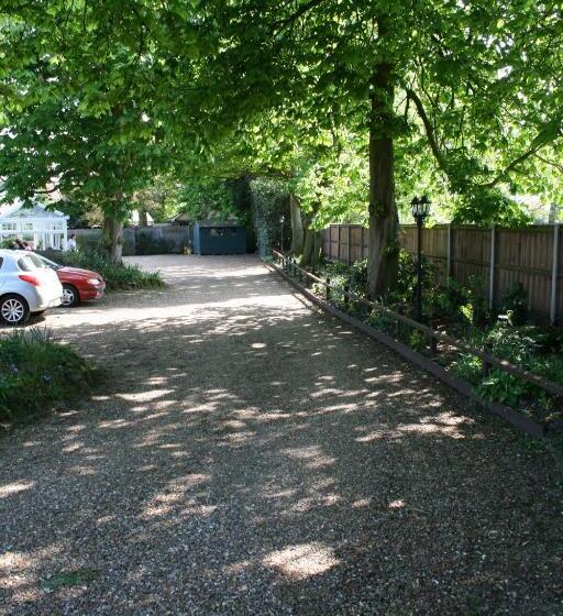 فندق Sherbourne House