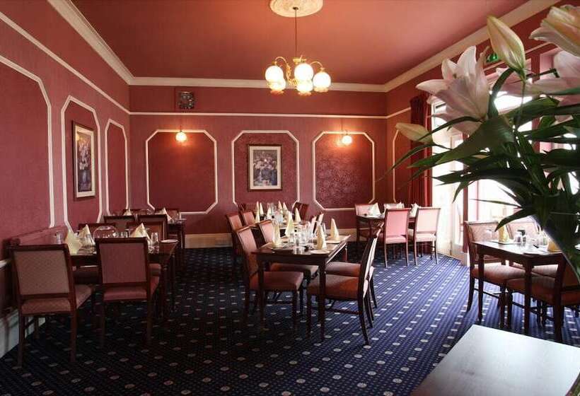 Отель Sunninghill