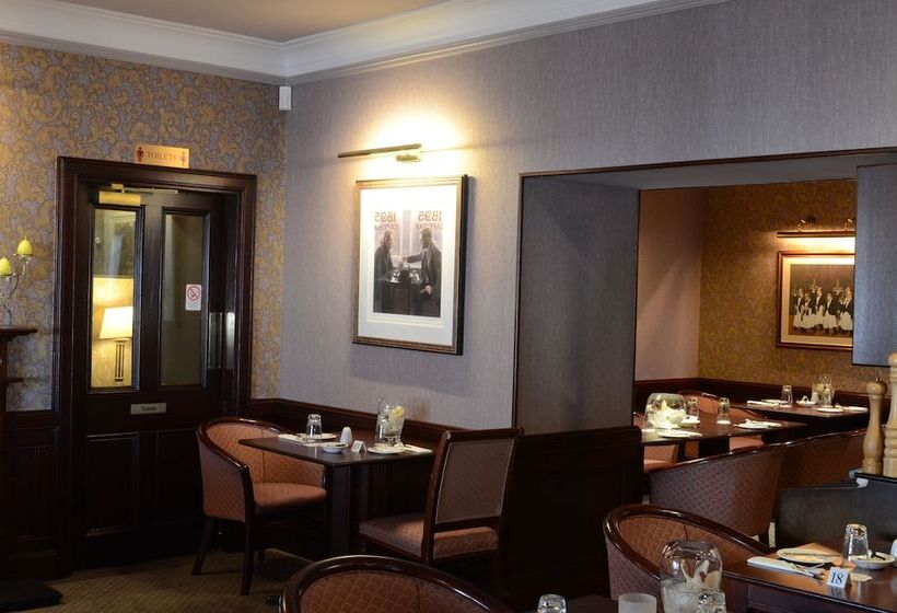 Отель Sunninghill