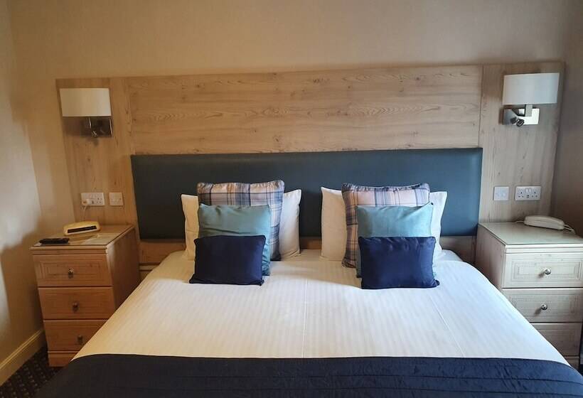 Отель Sunninghill