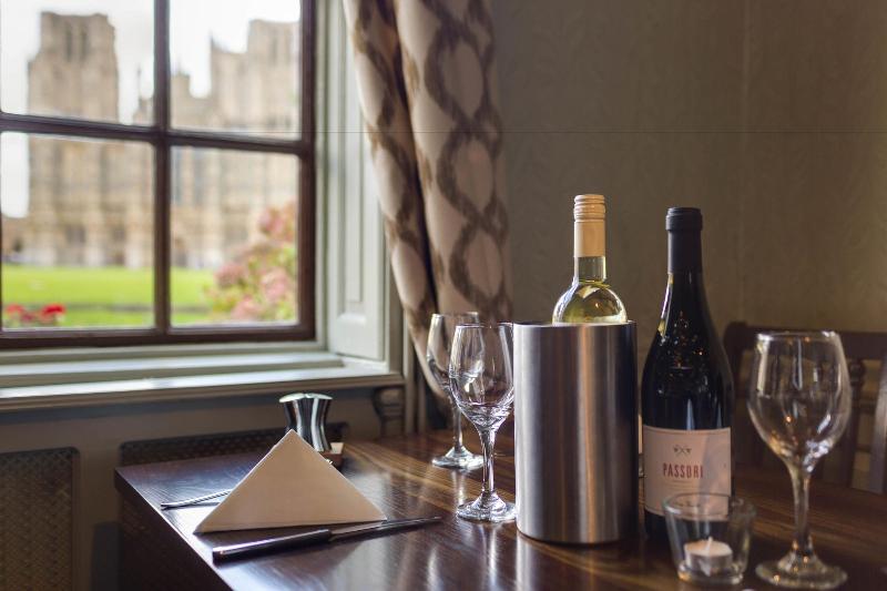 ホテル The Ancient Gatehouse & Rugantino Restaurant