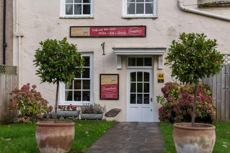 ホテル The Ancient Gatehouse & Rugantino Restaurant