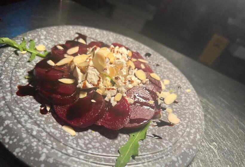 The Avenue Hotel Ltd