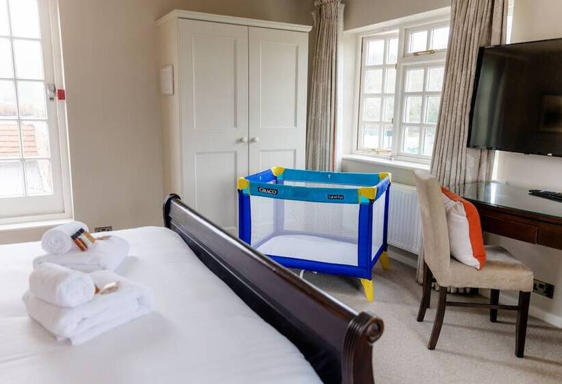 Отель The Bell Inn