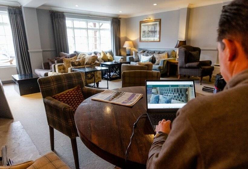 Отель The Bell Inn