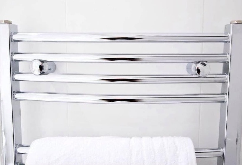 Отель The Blueberry