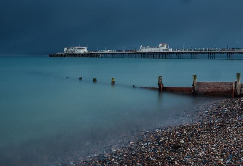 Отель The Burlington