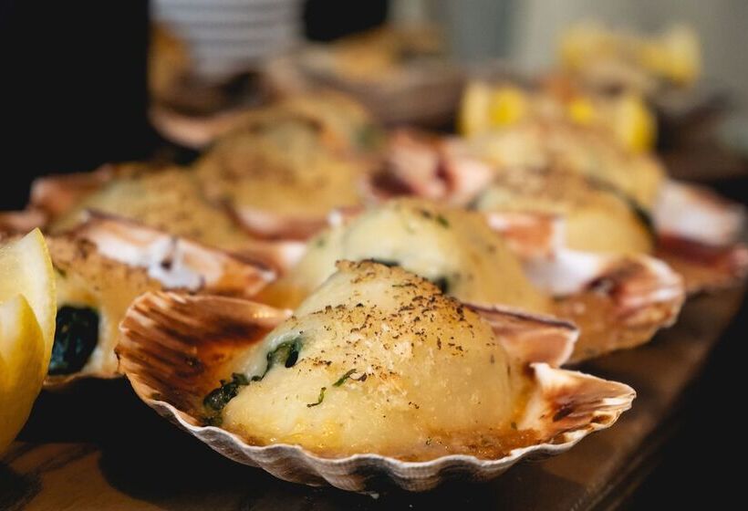 Отель The Burlington