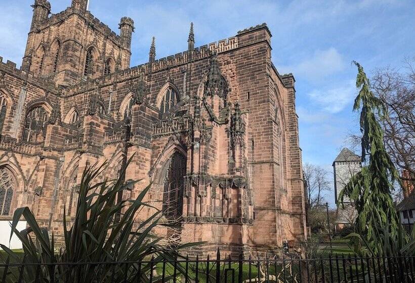 فندق The Coach House Inn