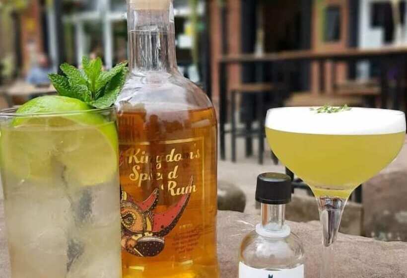 فندق The Coach House Inn