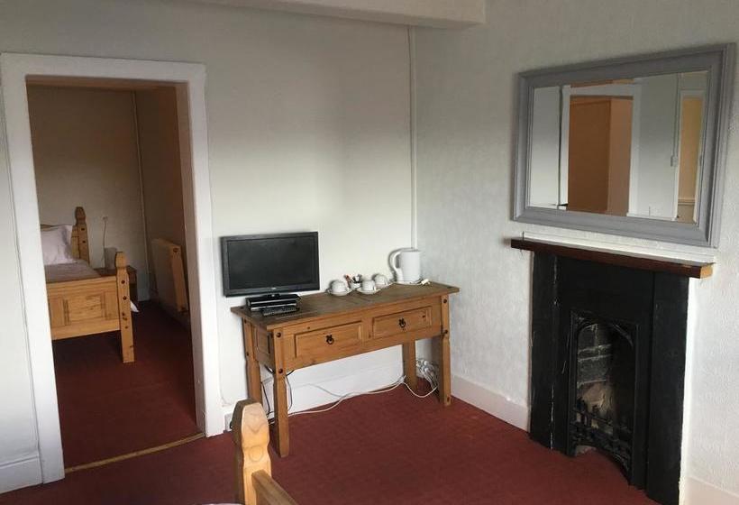 ホテル The Cross Keys