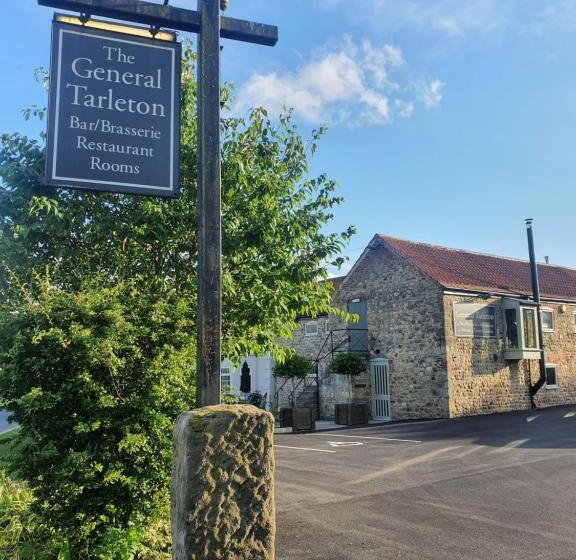 בית מלון כפרי The General Tarleton