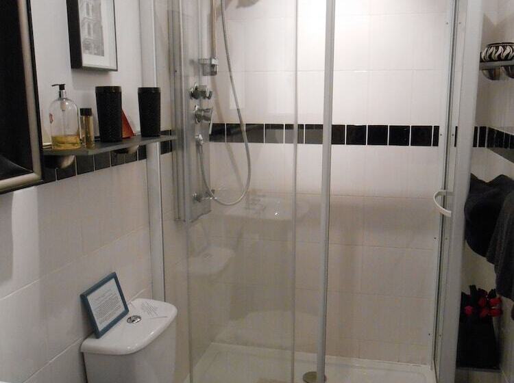 酒店 The Globe Inn