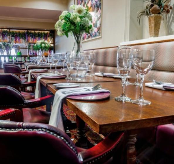 Отель The Golden Lion