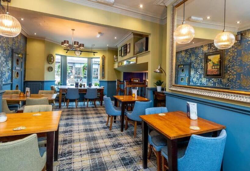 ホテル The Inn At Cheltenham Parade