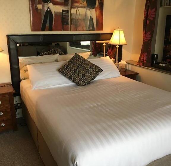 ホテル The Inn At Cheltenham Parade