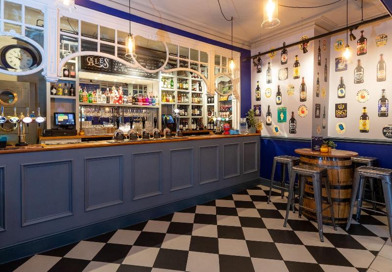 ホテル The Inn At Cheltenham Parade