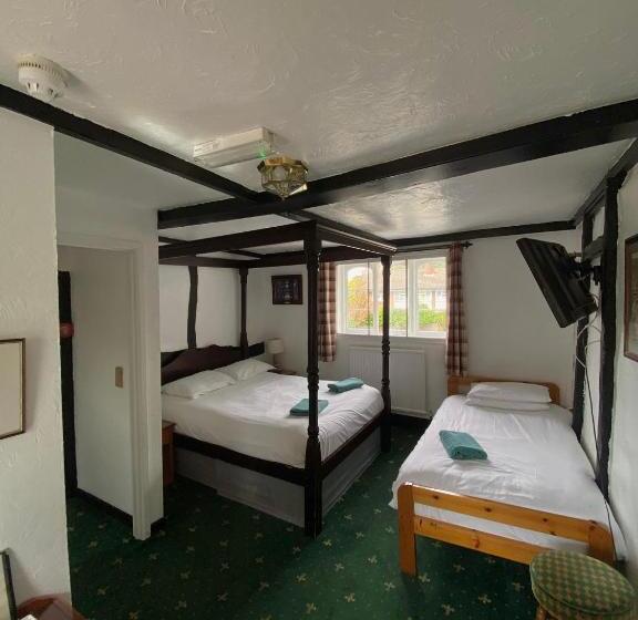 Отель The King S Lodge