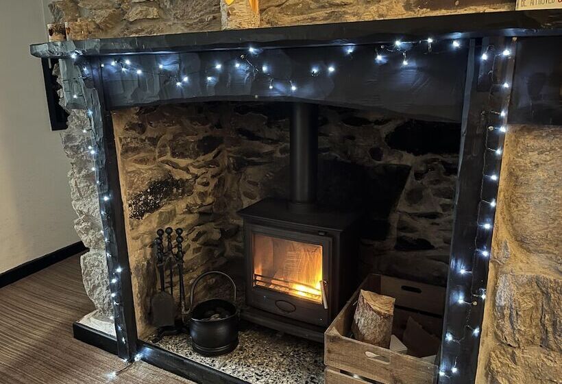 Отель The Lake View