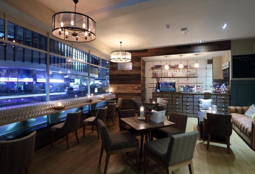 בית מלון כפרי The Loopy Shrew