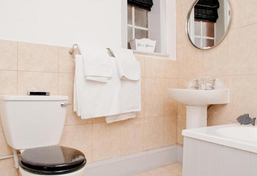 בית מלון כפרי The Loopy Shrew