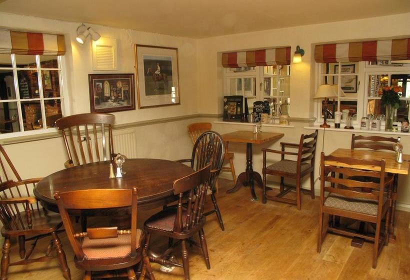 בית מלון כפרי The New Inn