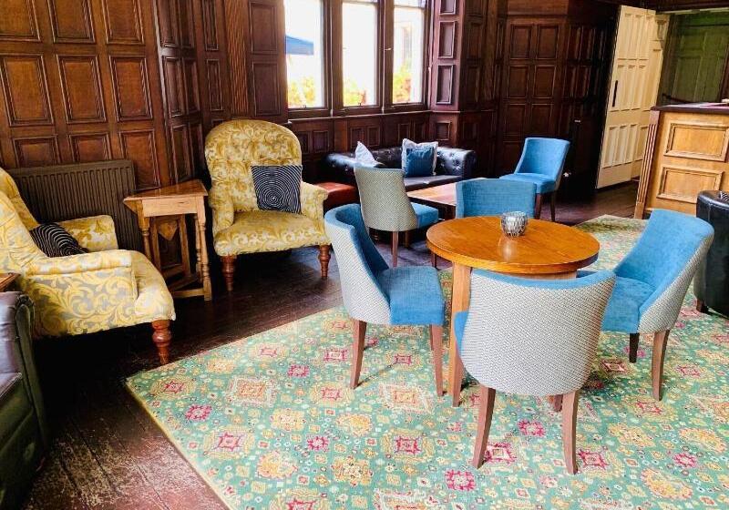 בית מלון כפרי The Old Lodge