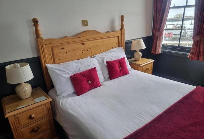 فندق The Royal Oak