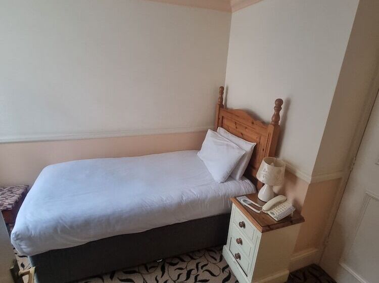 فندق The Royal Oak