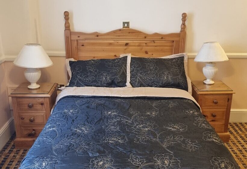 فندق The Royal Oak