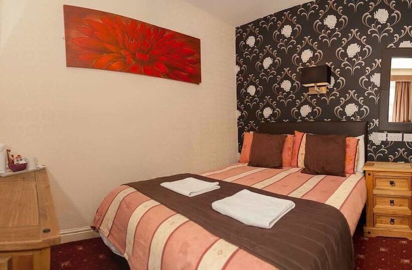 בית מלון כפרי The Trafford