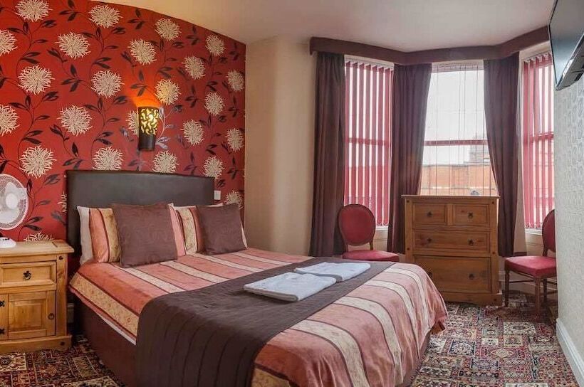 בית מלון כפרי The Trafford