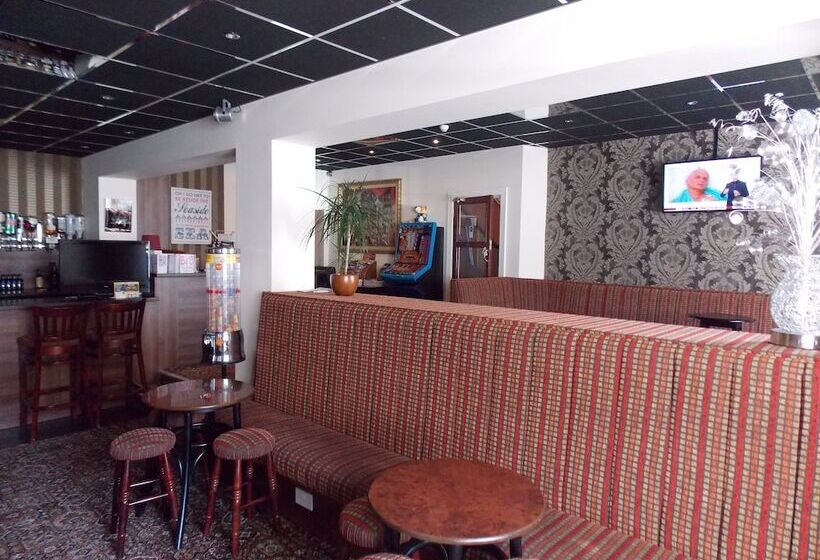 בית מלון כפרי The Trafford