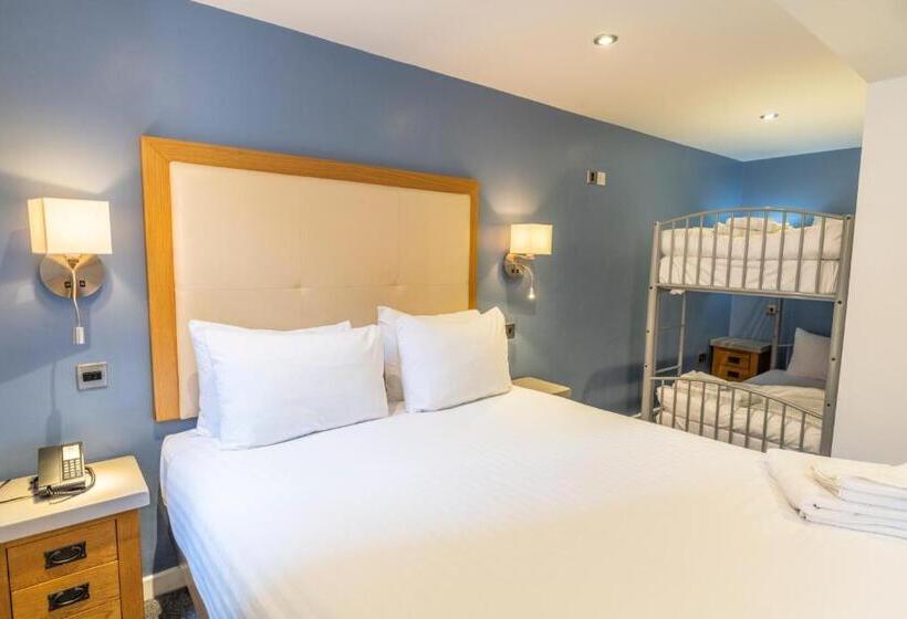 The Waterside Hotel And Leisure Club