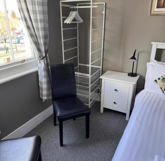 Отель Waterfront