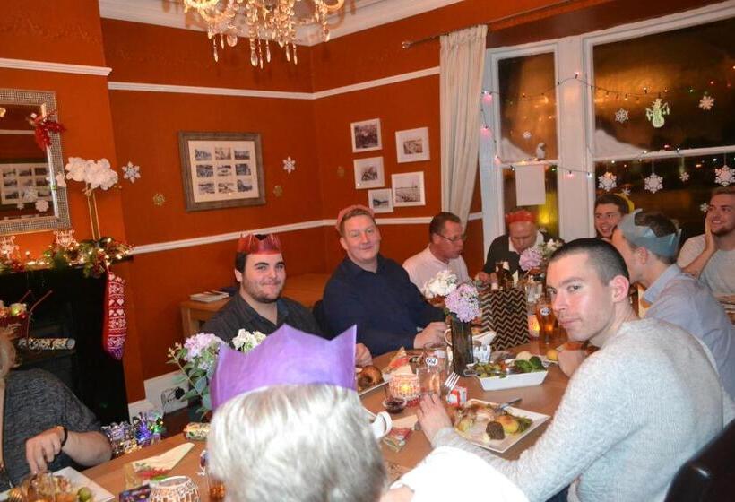 Отель Waterfront