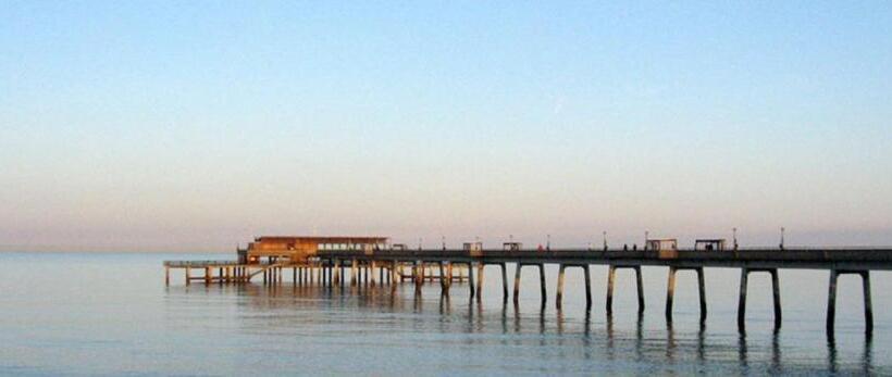 Отель Waterfront