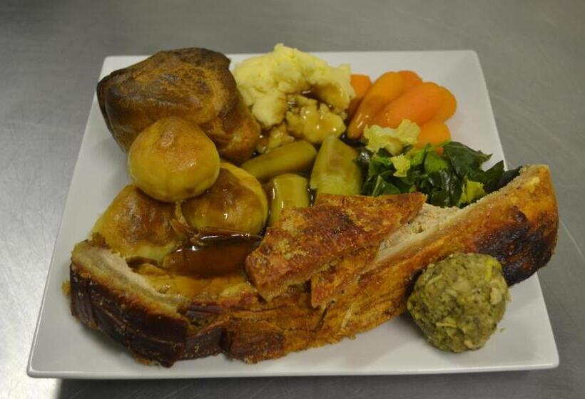 Отель Waterfront