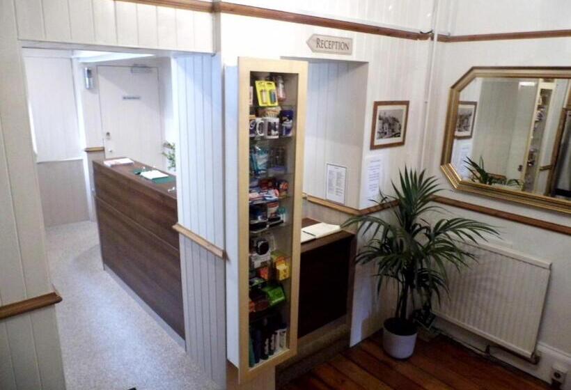 Отель Waterfront