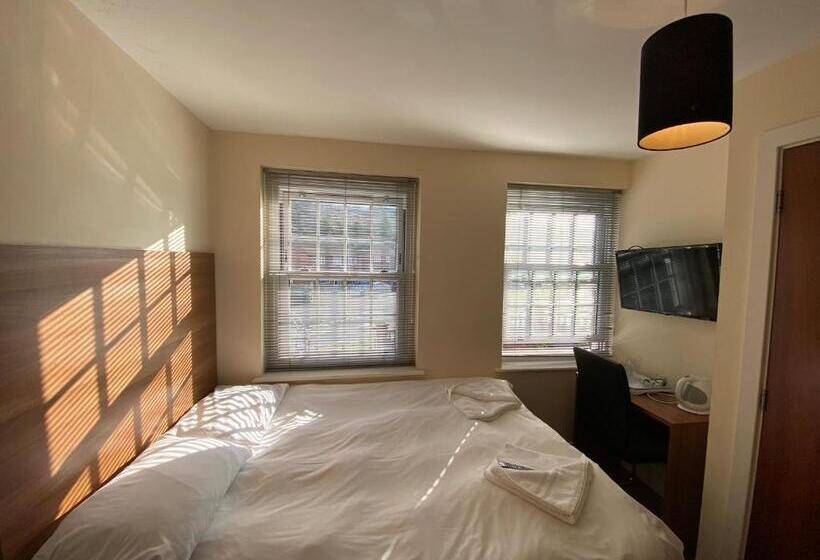 ホテル Wendover Arms